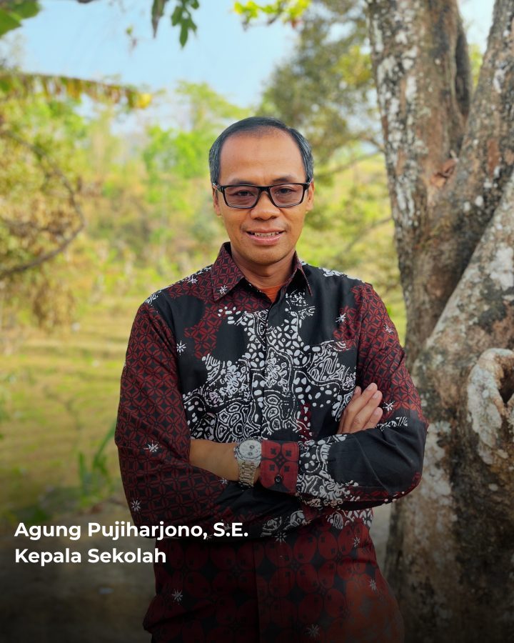 Agung Pujiharjono, S.E., Kepala Sekolah