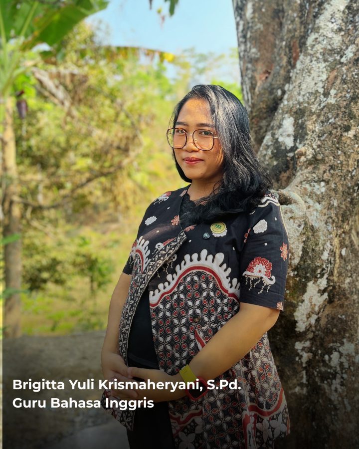 Brigitta Yuli Krismaheryani, S.Pd., Guru Bahasa Inggris