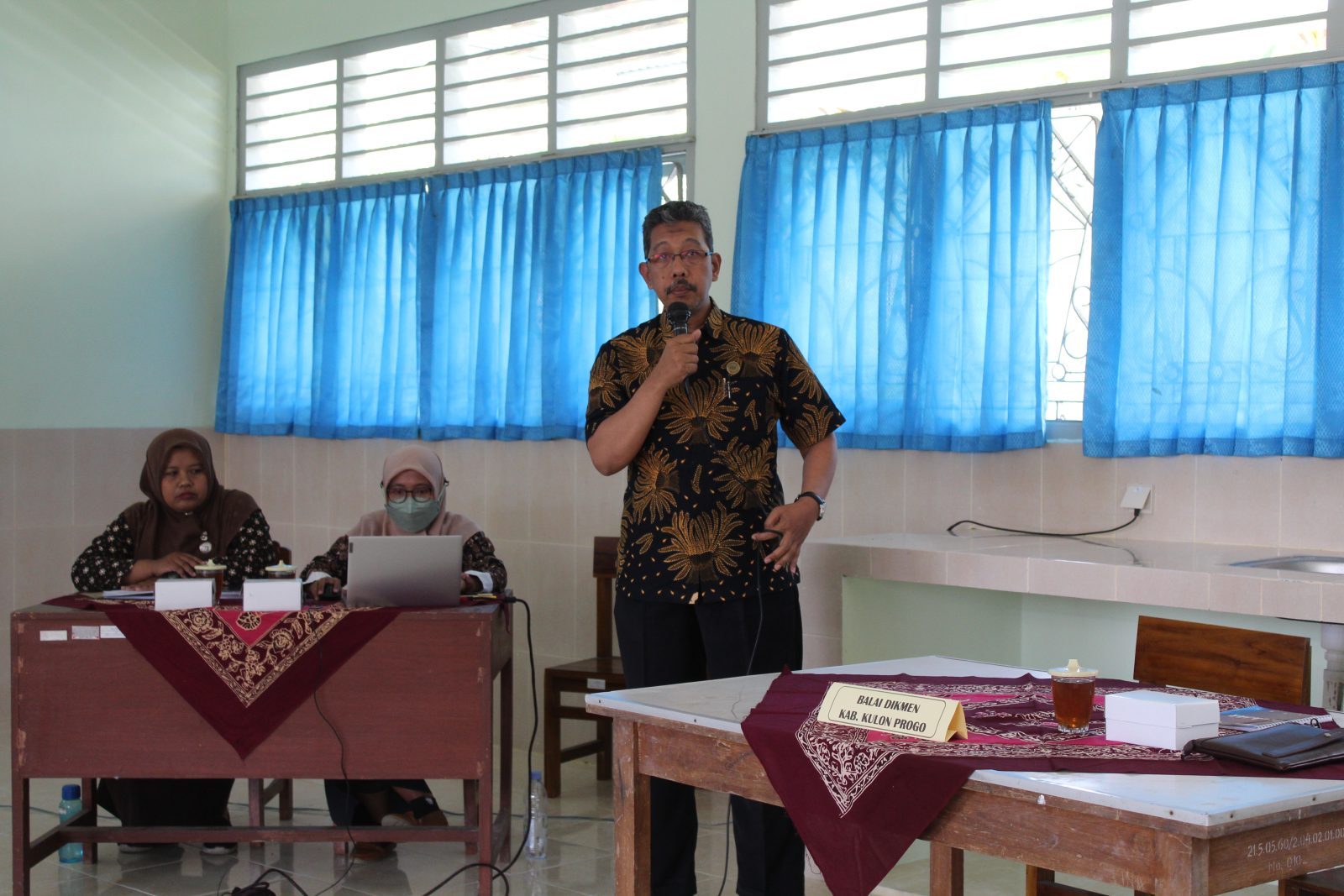 Forum Konsultasi Publik Standar Pelayanan di SMA N 1 Samigaluh Th 2023