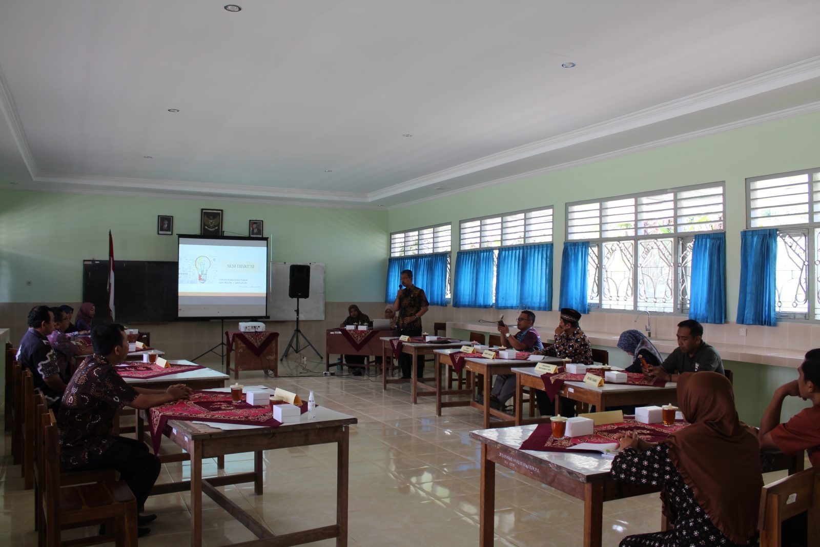 Forum Konsultasi Publik Standar Pelayanan di SMA N 1 Samigaluh Th 2023