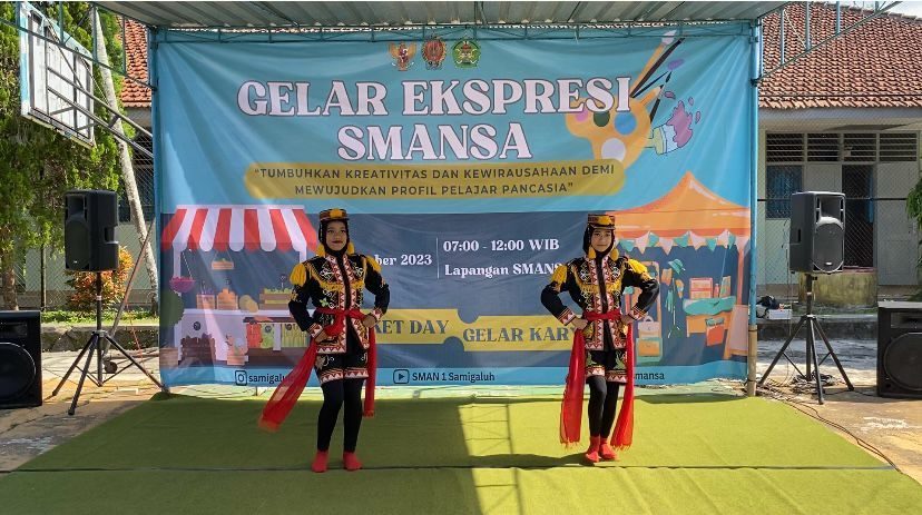 GELAR EKSPRESI SMANSA : MARKET DAY DAN GELAR KARYA