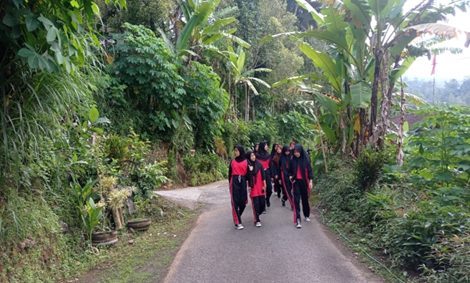 Jalan Sehat SMANSA Menyehatkan Jiwa dan Raga