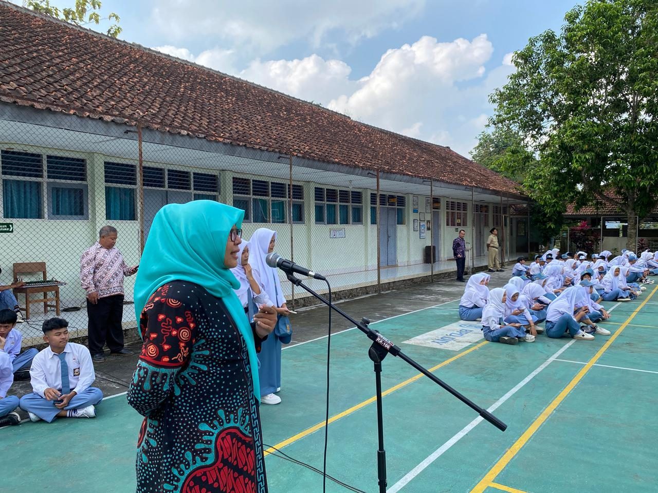 Tiga Paslon OSIS Sampaikan Orasi, Warga SMA N 1 Samigaluh Antusias Mengikuti